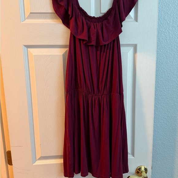 Red Ruffled Ruched Maxi Sundress - Picture 8 of 16